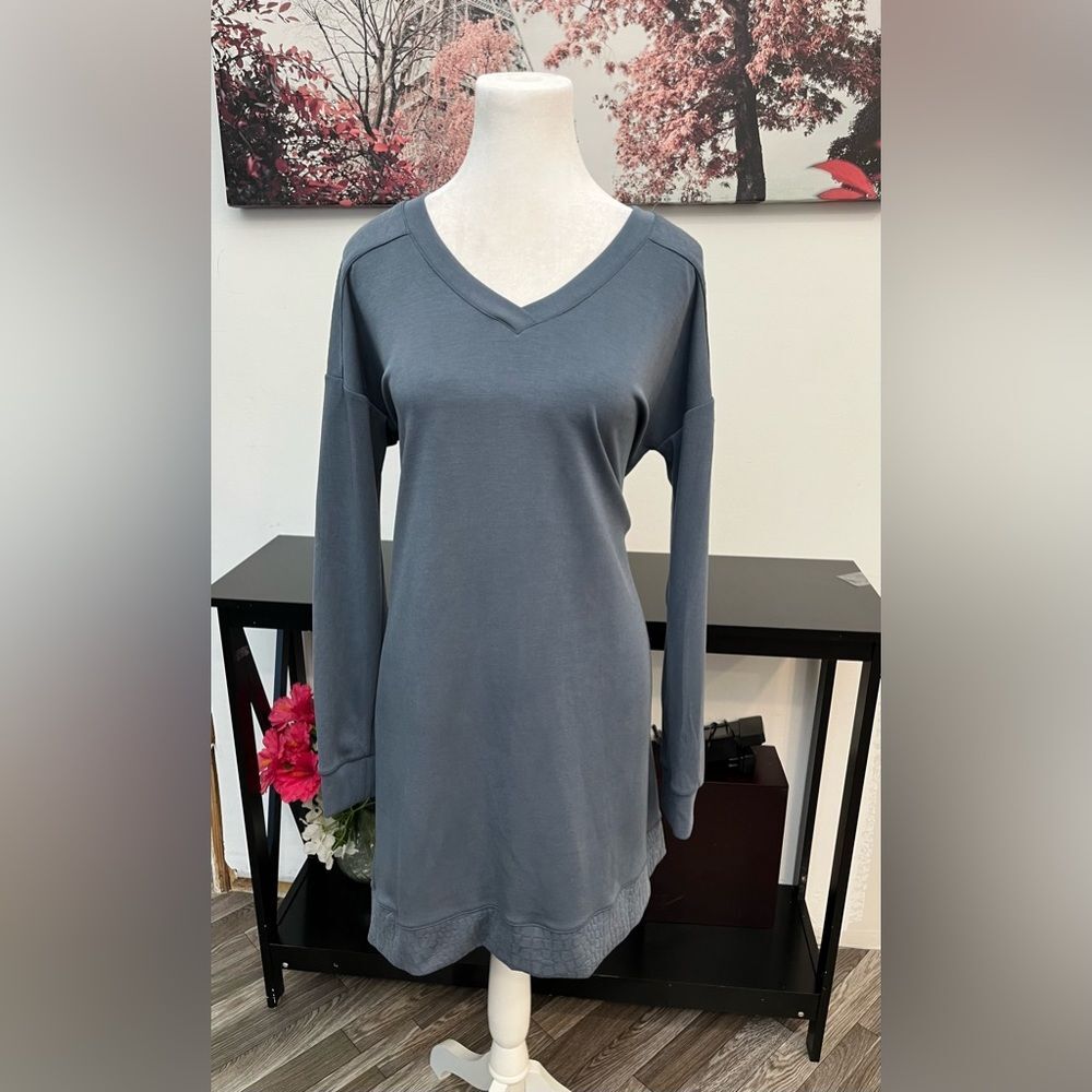 Cable & Gauge women’s  Sweater dresses Long Sleeve Size M V Neck Pullover